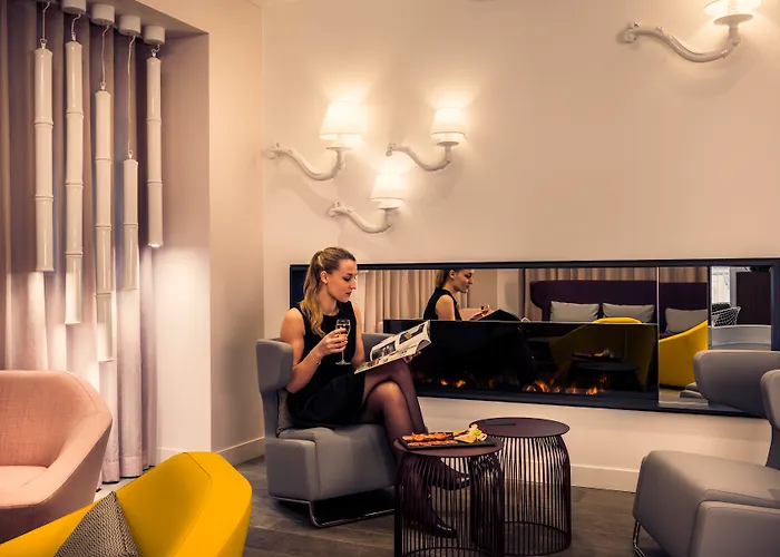 Mercure Montmartre Sacre Coeur Париж