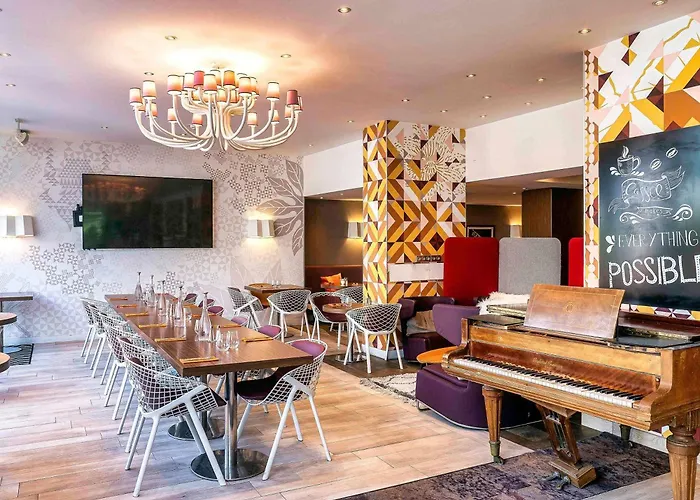 Mercure Montmartre Sacre Coeur Париж