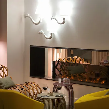 Hotel Mercure Montmartre Sacre Coeur