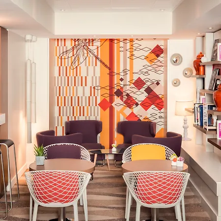 Mercure Montmartre Sacre Coeur Hotel