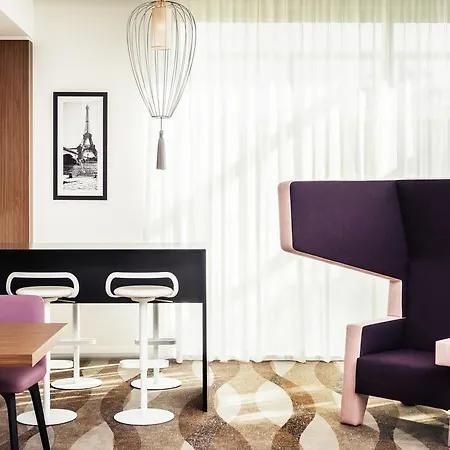 Hotel Mercure Montmartre Sacre Coeur