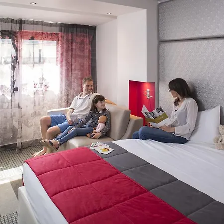 Mercure Montmartre Sacre Coeur Hotel