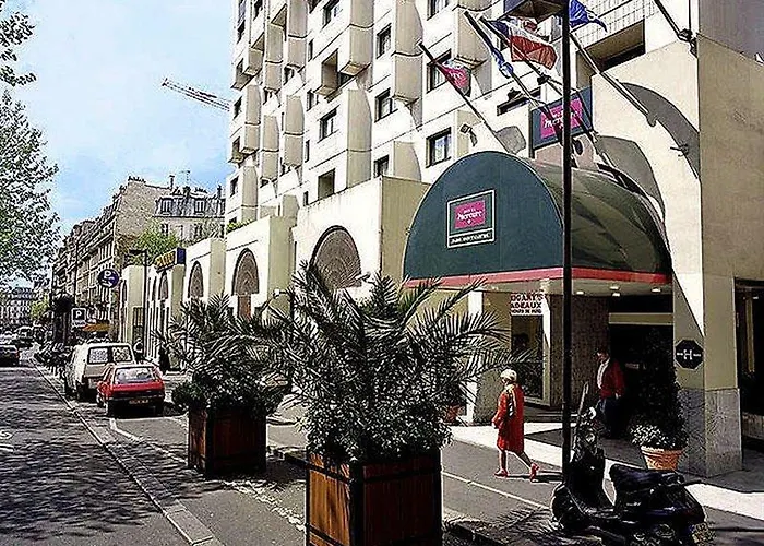 Mercure Montmartre Sacre Coeur