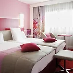 Hotel Mercure Montmartre Sacre Coeur 4*