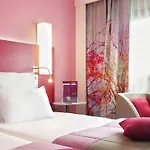 Hotel Mercure Montmartre Sacre Coeur Paris