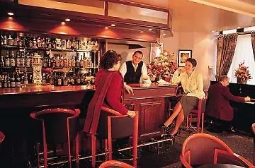 Hotel Mercure Montmartre Sacre Coeur 4*