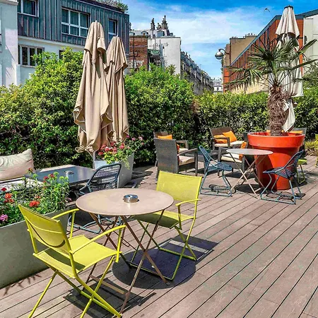 Mercure Montmartre Sacré Coeur 4* París