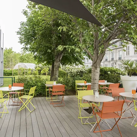 Mercure Montmartre Sacre Coeur Hotel