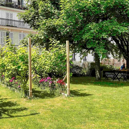 Mercure Montmartre Sacre Coeur Hotel 4*