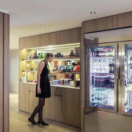 Отель Mercure Montmartre Sacre Coeur