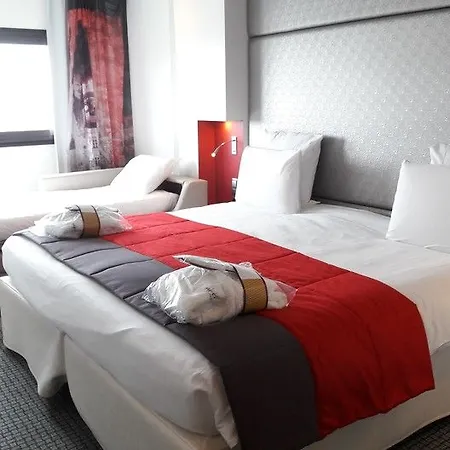 Mercure Montmartre Sacre Coeur 4*