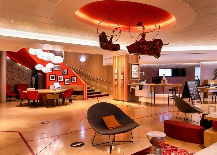 Mercure Montmartre Sacre Coeur Hotel 4*