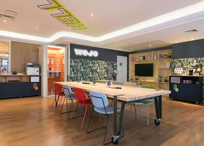 Mercure Montmartre Sacre Coeur Hotel