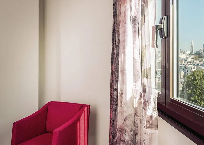Mercure Montmartre Sacre Coeur Hotel 4*