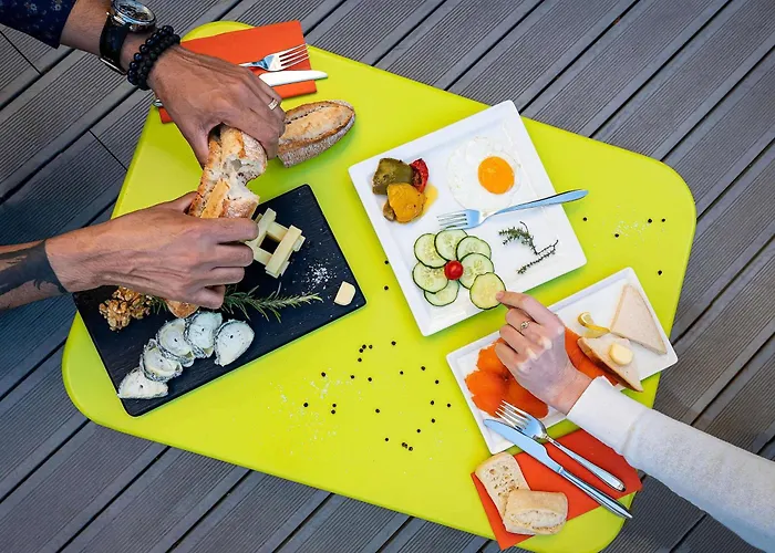 Hotel Mercure Montmartre Sacre Coeur Paris