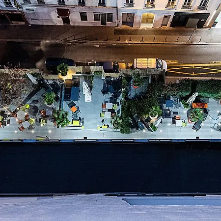 Hotel Mercure Montmartre Sacre Coeur 4*