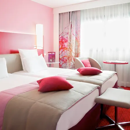 Hotel Mercure Montmartre Sacre Coeur