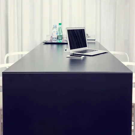 Hotel Mercure Montmartre Sacre Coeur